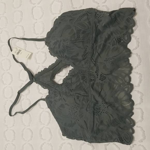aerie Other - NWT AERIE BRA SIZE MEDIUM